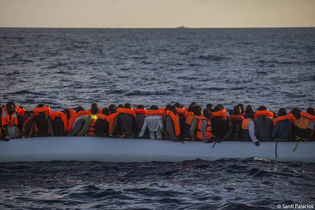 2016-17 Rescat de refugiats en el Mediterrani